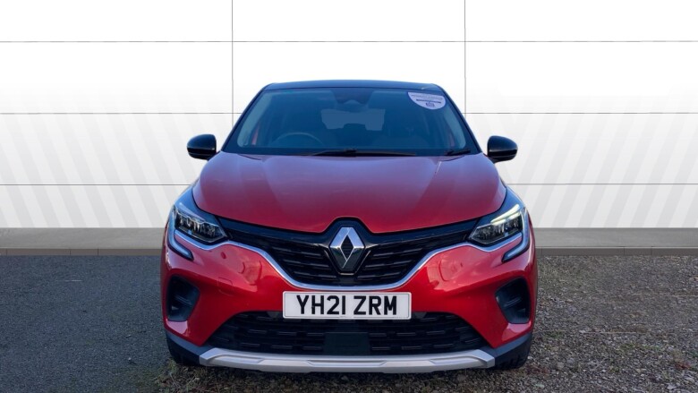 Renault Captur 1.3 TCE 140 Iconic 5dr Petrol Hatchback